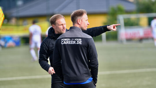 Sven und Alex Baldus haben unter Woche mit Wirges ihren Test mit 4:3 gewonnen, fürs Wochenende suchen sie nach einer Absage noch