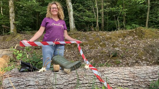Britta Schönhofen ist Hundererzieherin und Waldpädagogin – mit den Krimitouren mit Hund verknüpft sie auch ihre persönlichen Exp