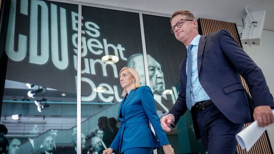 Gremiensitzungen der Bundesparteien Gremiensitzungen der Bundesparteien