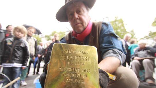 Stolpersteine erinnern an die Opfer an des Holocausts