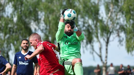Während sich Keeper Hassan Awale mit dem SV Diez-Freiendiez vorzeitig in Sicherheit zu bringen gedenkt, ist der SG Reitzenhain/B