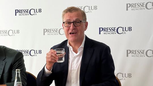 Jan-Christian Dreesen, Vorstandschef des FC Bayern München Jan-Christian Dreesen, Vorstandschef des FC Bayern München
