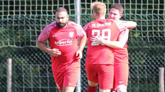 In Sponheim geht es fußballerisch weiter. Die Zukunft war im Frühjahr offen gewesen, doch die Spieler haben sich zu ihrem VfL be