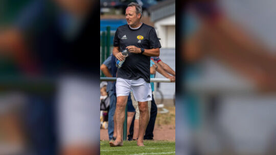 Steht mit der SG Meisenheim in der dritten Verbandspokalrunde: Trainer Jens Bohr.
