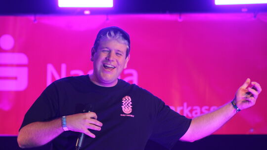 2018 war er Finalist bei „Deutschland sucht den Superstar", später bestritt er das Finale der großen Bartholomäusmarkt-Schlagerp