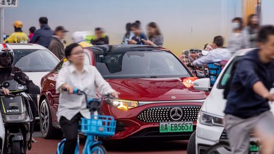 Fahrassistenz Pro im neuen CLA von Mercedes