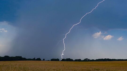 Hitze in Deutschland - Gewitter in Brandenburg