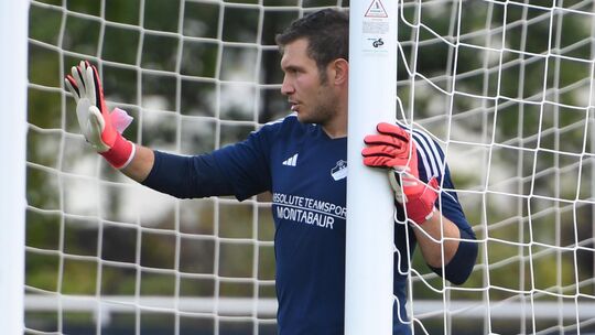 Patrick Weimer wird nicht mehr beim Bezirksligisten SG Hundsangen zwischen den Pfosten stehen. Wo es für den Keeper weitergeht, Patrick Weimer wird nicht mehr beim Bezirksligisten SG Hundsangen zwischen den Pfosten stehen. Wo es für den Keeper weitergeht,