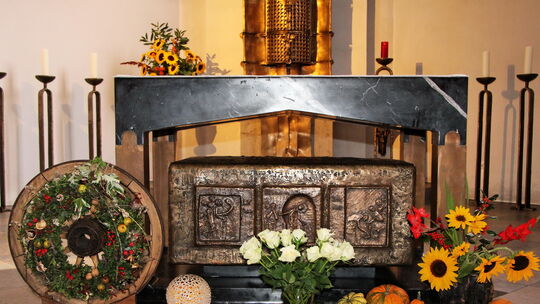 Der Schrein von Katharina Kasper in der Klosterkirchein Dernbach