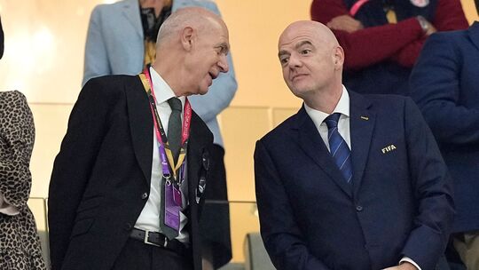 Bernd Neuendorf und Gianni Infantino