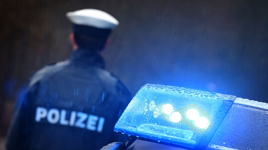 Die Polizei war im Maifeld im Einsatz. Der Grund: ein schwerer Verkehrsunfall bei Polch. Die Polizei war im Maifeld im Einsatz. Der Grund: ein schwerer Verkehrsunfall bei Polch.