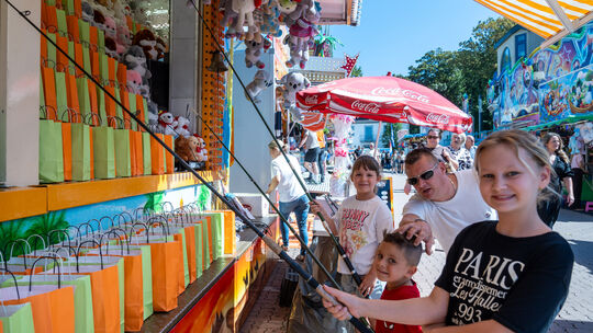 Wer angelt sich den besten Preis bei der Asbacher Kirmes?