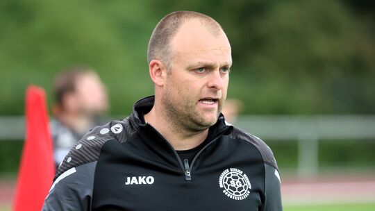 Andy Felgner, Trainer des VfB Baybachhöhe, warf mit seinem A-Klässler in Gondershausen den Bezirksliga-Aufsteiger BSC Güls aus d
