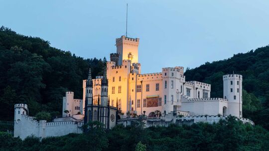 Idealer Spielort für die „Musik der Hohenzollern“ am 15. August: Schloss Stolzenfels bei Koblenz.