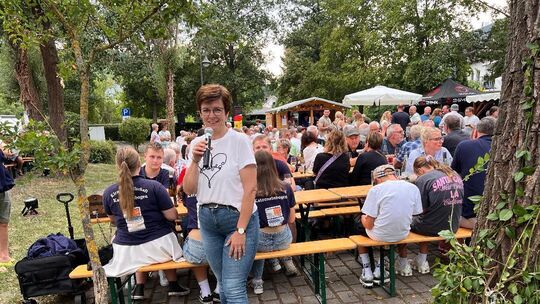 Stadtbürgermeisterin Petra Popp freute sichüber den großen Zuspruch.