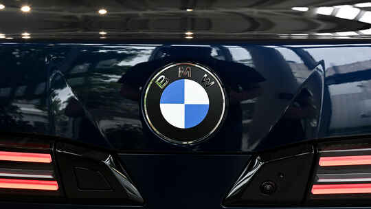 Bei den Dienstwagen der Landesregierung dominiert BMW. Doch auch einige Audis sind im Einsatz.