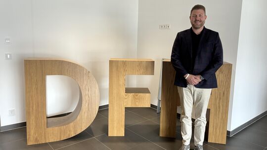 Kevin Zielonka, Geschäftsführer der DFH Holding in Simmern.