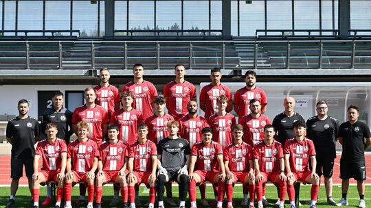 Die Mannschaft des Ahrweiler BC II:
Hintere Reihe v.l.: Marc Pelzer, Senad äukic, Almir Porca, Mateo Roguljic, Benjamin Ibrahimo
