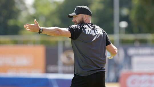 Bei der Auftaktniederlage gegen Worms hatte Rot-Weiss-Coach Fatih Cift vor allem effektivere Gäste gesehen. Nun geht es für sein