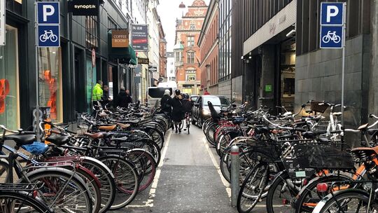 Besser leben ohne Autos? - Fahrräder in Kopenhagen Besser leben ohne Autos? - Fahrräder in Kopenhagen