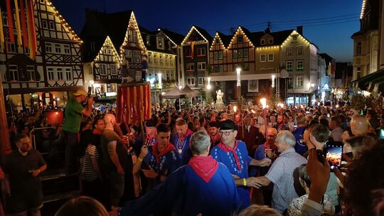 Die Kirmes soll ein schönes, entspanntes Fest für alle werden. Das wünschen sich auch die jungen Hachenburgerinnen, die sich für