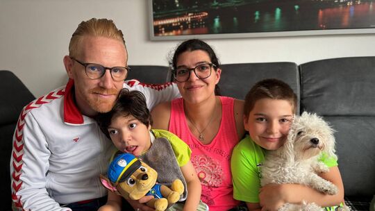 Die Familie Beisecker (v.l.n.r.): Thorsten, Phil, Julia und Jonas Beisecker. Sie sind Anfang Mai von Neichen nach Gillenfeld gez