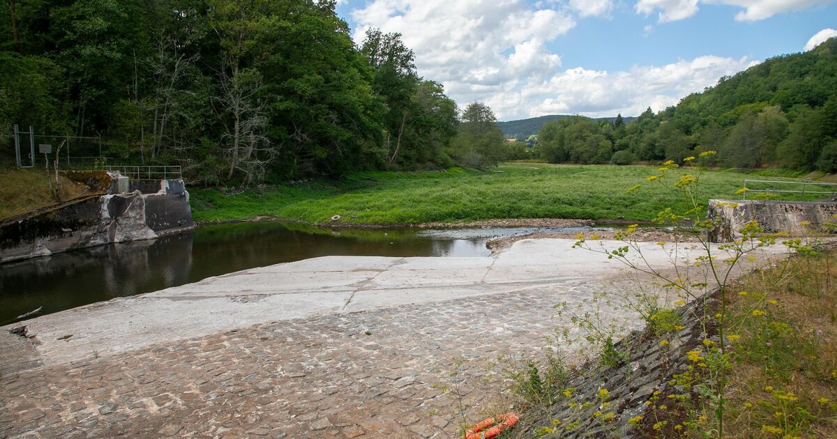 Dismantling and renaturalization: Nahe reservoir near Hoppstädten: Dam has ...