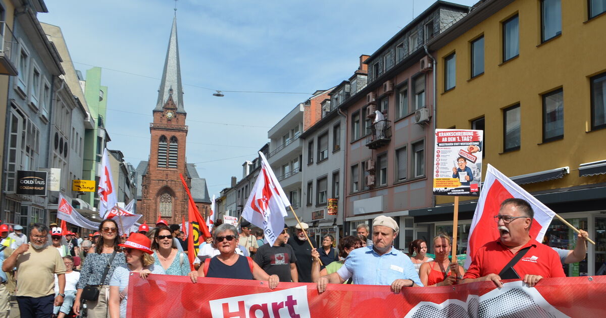 Demo in Bad Kreuznach: DGB protestiert gegen Sozialabbau