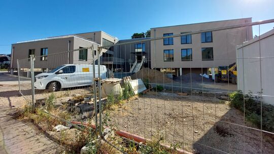 Noch ist die neue Behindertenwohnstätte des Trägers FWS in der Hilgersstraße in Rheinbrohl eine Baustelle. Bei der Innenausstatt Noch ist die neue Behindertenwohnstätte des Trägers FWS in der Hilgersstraße in Rheinbrohl eine Baustelle. Bei der Innenausstatt