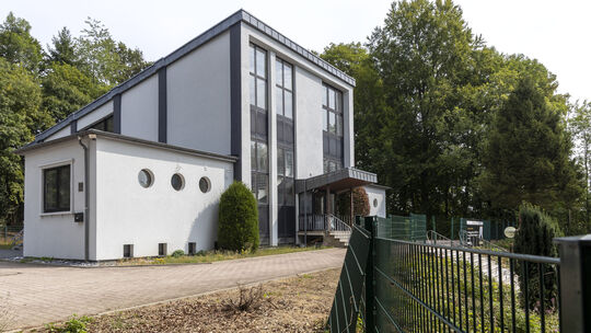 Die Ahmadiyya-Gemeinde Bad Marienberg plant zusätzliche Maßnahmen zur Absicherung ihrer Moschee.