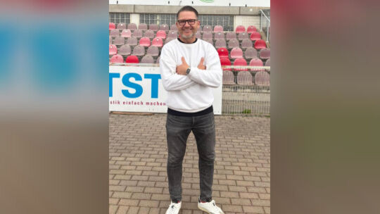 Artur Lemm hat den Posten des Cheftrainers des VfR Wormatia Worms im Sommer übernommen – und er hat eine klare Vorstellung davon Artur Lemm hat den Posten des Cheftrainers des VfR Wormatia Worms im Sommer übernommen – und er hat eine klare Vorstellung davon