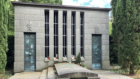 Auf dem Bad Kreuznacher Friedhof finden Verstorbene ohne Hinterbliebene in der Müllerschen Gruft ihre letzte Ruhe.