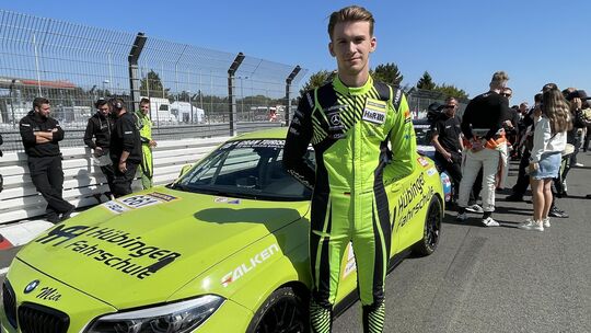 Der nächste Schritt auf dem Weg nach oben: Enrico Förderer aus Leuterod darf nun auch Rennen auf der legendären Nordschleife des