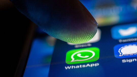 WhatsApp WhatsApp