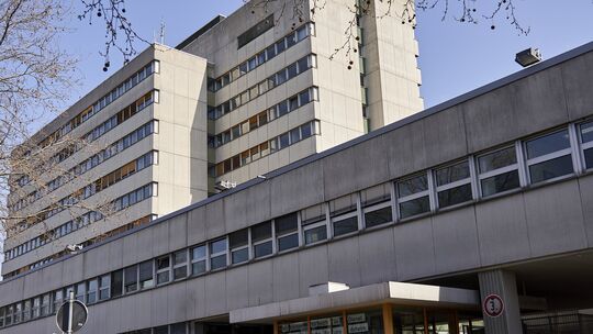 Gute Nachrichten für das Polizeipräsidium Koblenz: Das in die Jahre gekommene Gebäude soll bald generalsaniert werden. Das kündi
