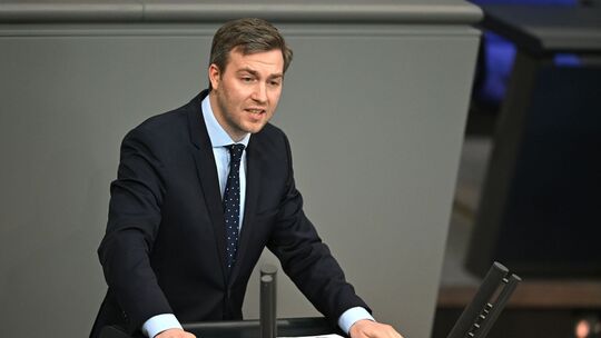 Frederik Bouffier (CDU) Frederik Bouffier (CDU)