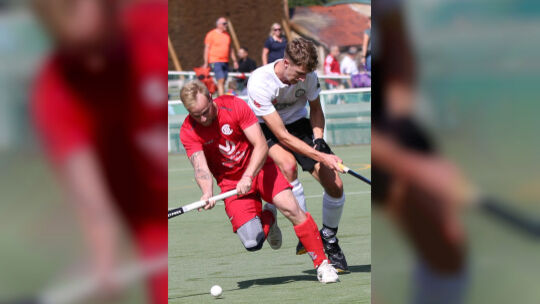 Florian Mußgay, normalerweise im Trikot des Kreuznacher HC unterwegs, spielte bei der Ü35-WM erstmals im Nationaltrikot.