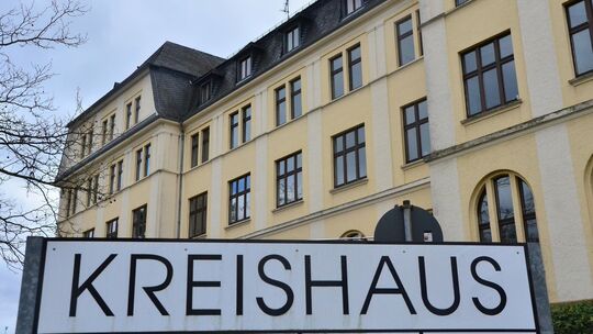 Wer steht künftig an der Spitze der Westerwälder Kreisverwaltung? Die Antwort auf diese Frage gibt es noch im August. Am Sonntag