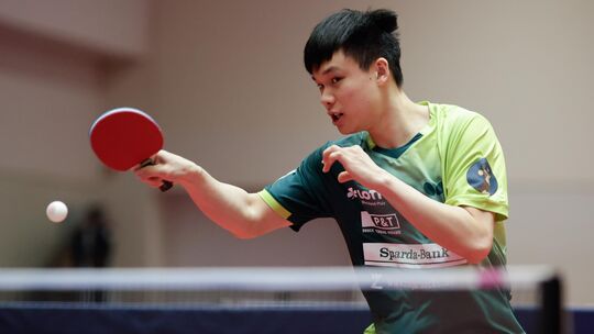 Feng Yi-Hsin machte einmal mehr das scheinbar Unmögliche möglich: Grenzaus Spitzenspieler drehte sein Einzel gegen Kay Stumper n