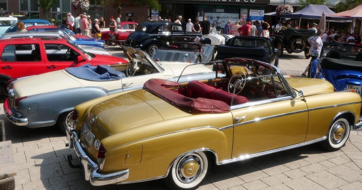 Fünftes Treffen in Idar: Autoshow lässt Herzen der Oldtimer-Fans höher ...