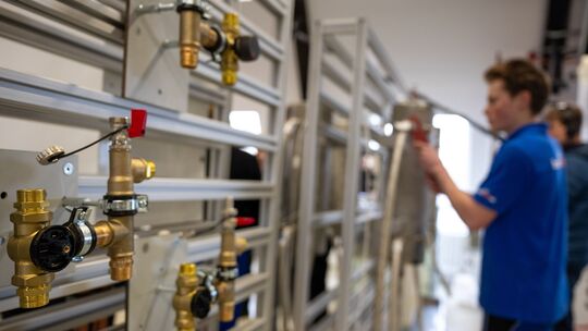 Ausbildung im Sanitär-, Heizung- und Klimahandwerk Ausbildung im Sanitär-, Heizung- und Klimahandwerk