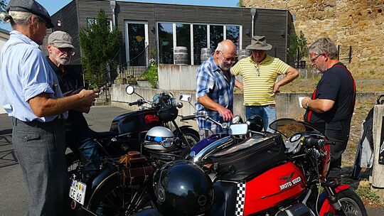 Immer wieder ein Highlight: Das Oldtimer-Treffen der Kirner Motorradfreunde auf der Kirner Kyrburg.