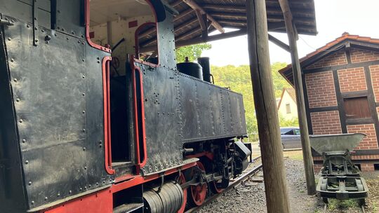 Noch immer beeindruckend: Die Lok 1 der Firma Krauss, die letzte Lokomotive der Kleinbahn.