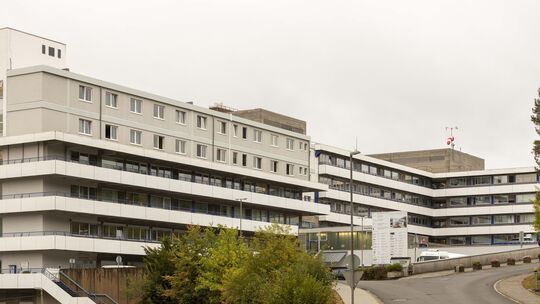 Für das Klinikum Idar-Oberstein wird ein neuer Anteilseigner gesucht: Das Interessensbekundungsverfahren wurde am Mittwoch in di Für das Klinikum Idar-Oberstein wird ein neuer Anteilseigner gesucht: Das Interessensbekundungsverfahren wurde am Mittwoch in di