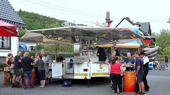 Mehrere Tage lang feiert Wirft die Kirmes, sie ist ein Höhepunkt im 
gesellschaftlichen Leben des Ortes.