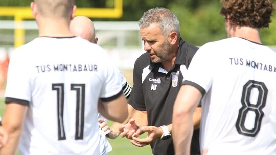 Montabaurs Trainer Markus Kluger hatte gehofft, das Pokalspiel in Hachenburg zu verlegen. Doch jetzt geht es für sein Team am So