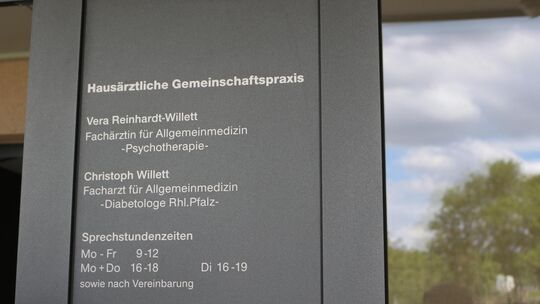 Die Hausarztpraxis der Eheleute Willet in Bad Sobernheim ist seit Juni geschlossen. Nun gibt es offenbar einen Interessenten, de