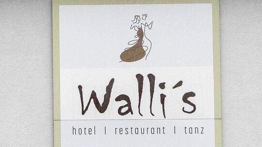 Das Gasthaus "Walli's"/Am Kirchplatz mit Saal und Hotelzimmern in Alpenrod soll verkauft werden. Eine Bürgerbewegung fordert, da