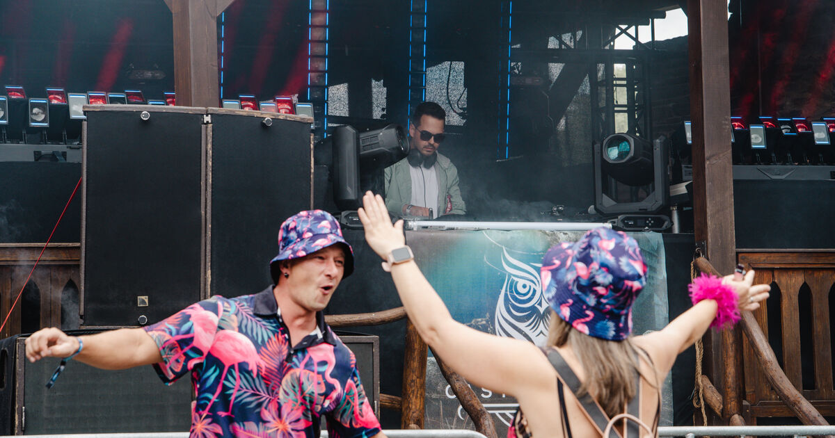 Dancing at Ehrenburg Castle: The best pictures from Castle Beats in ...
