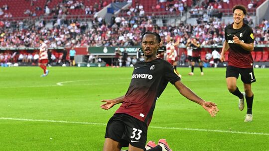 Fortuna Düsseldorf - SC Freiburg Fortuna Düsseldorf - SC Freiburg